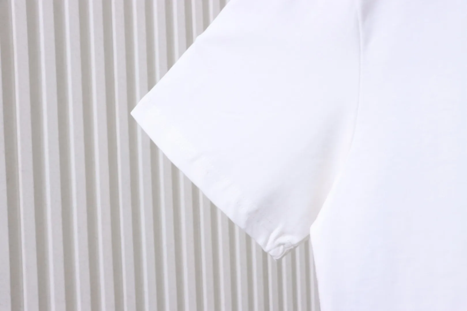Short sleeve