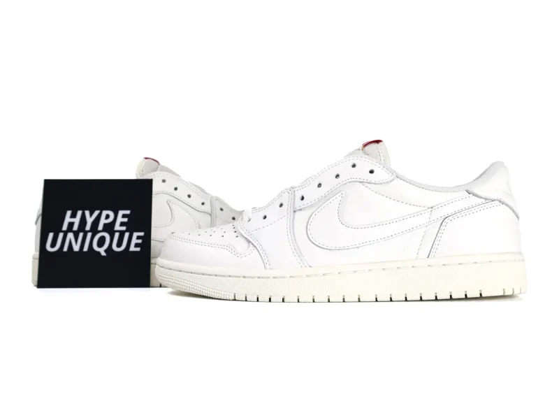 Jordan 1 Retro Low OG "Sail and University Red"