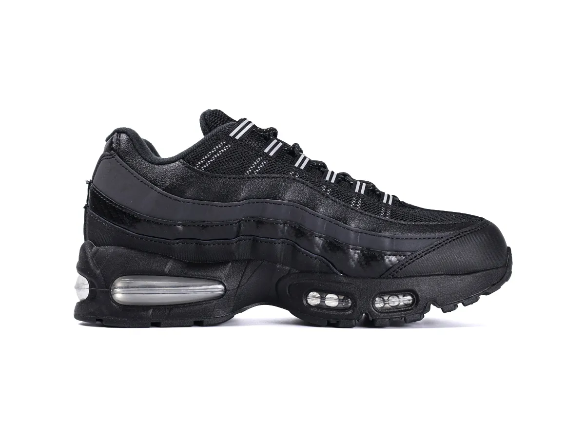 Air Max 95 Big Bubble Black Carbon Right Side View