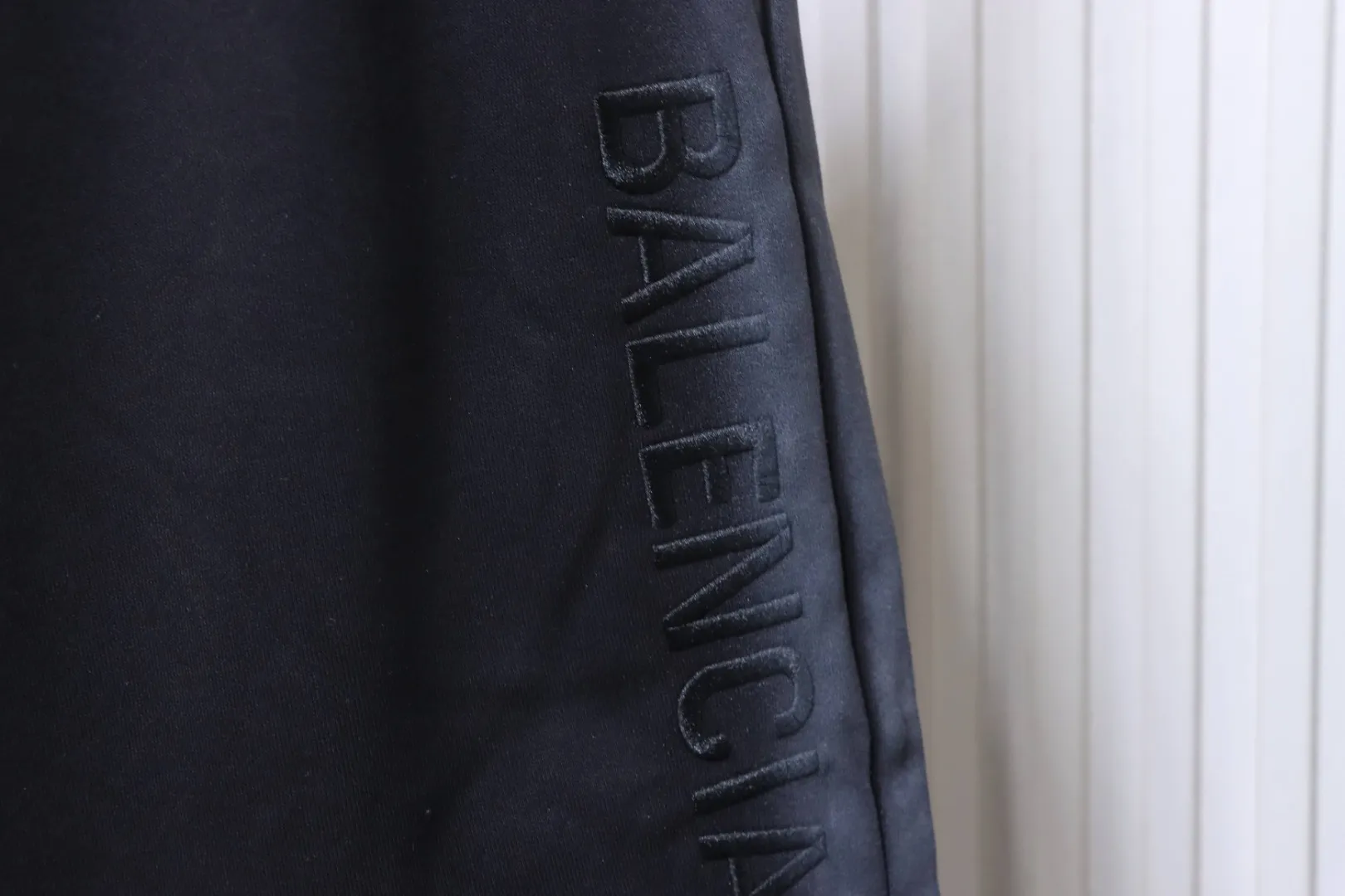 Airbrushed Logo Embroided