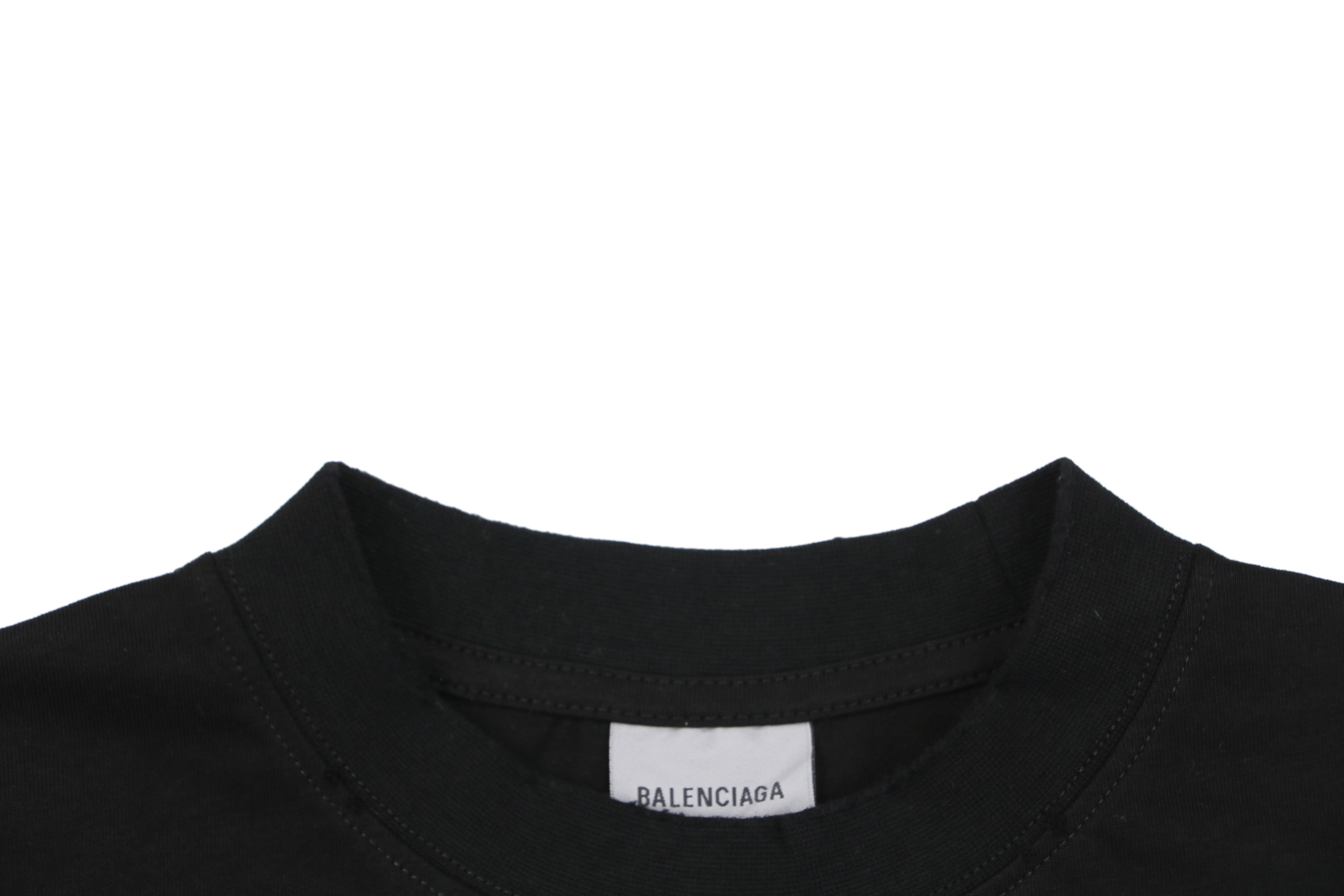 Neckline