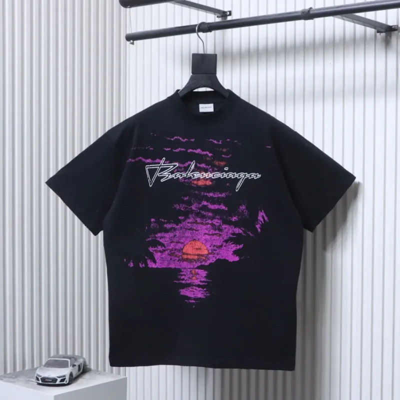 BLCG Vintage Sunset Print T-Shirt