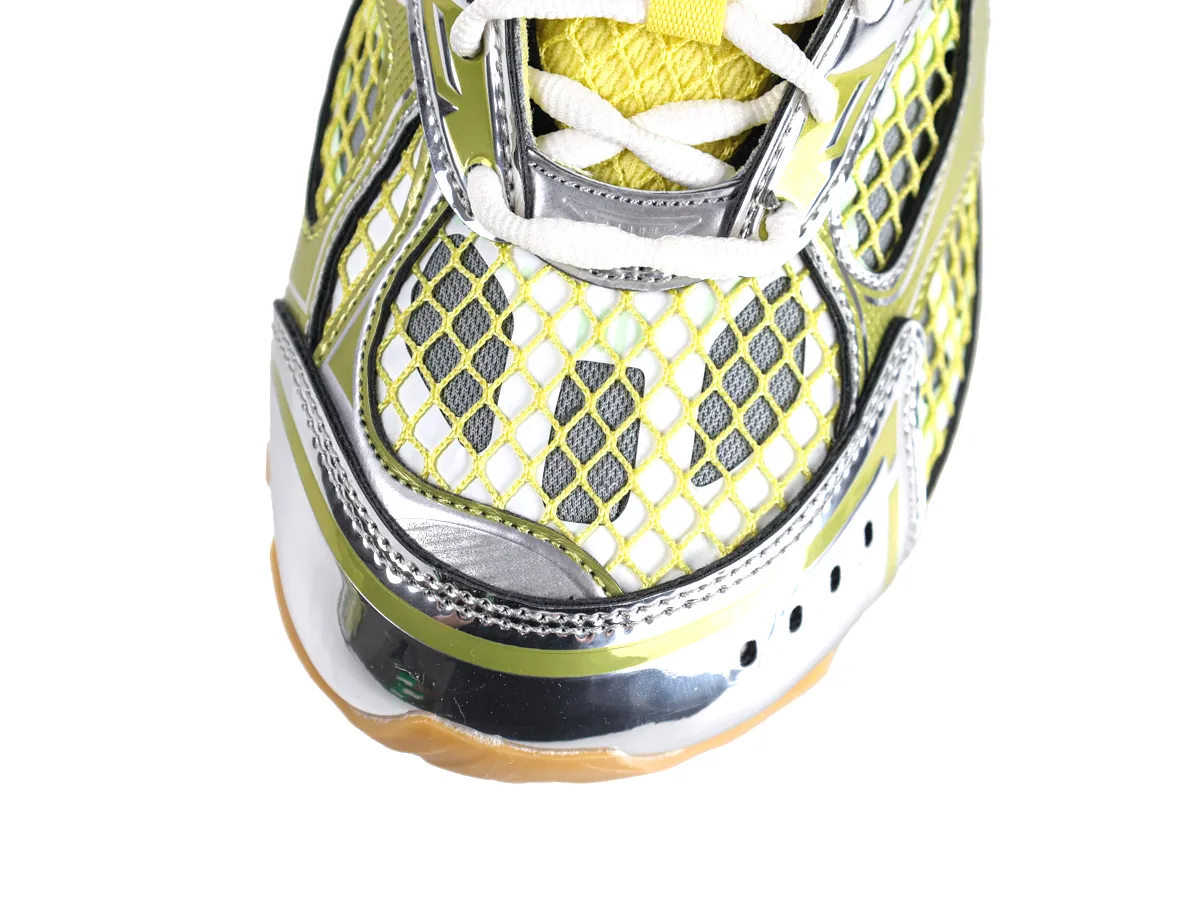 Mesh Toe Box