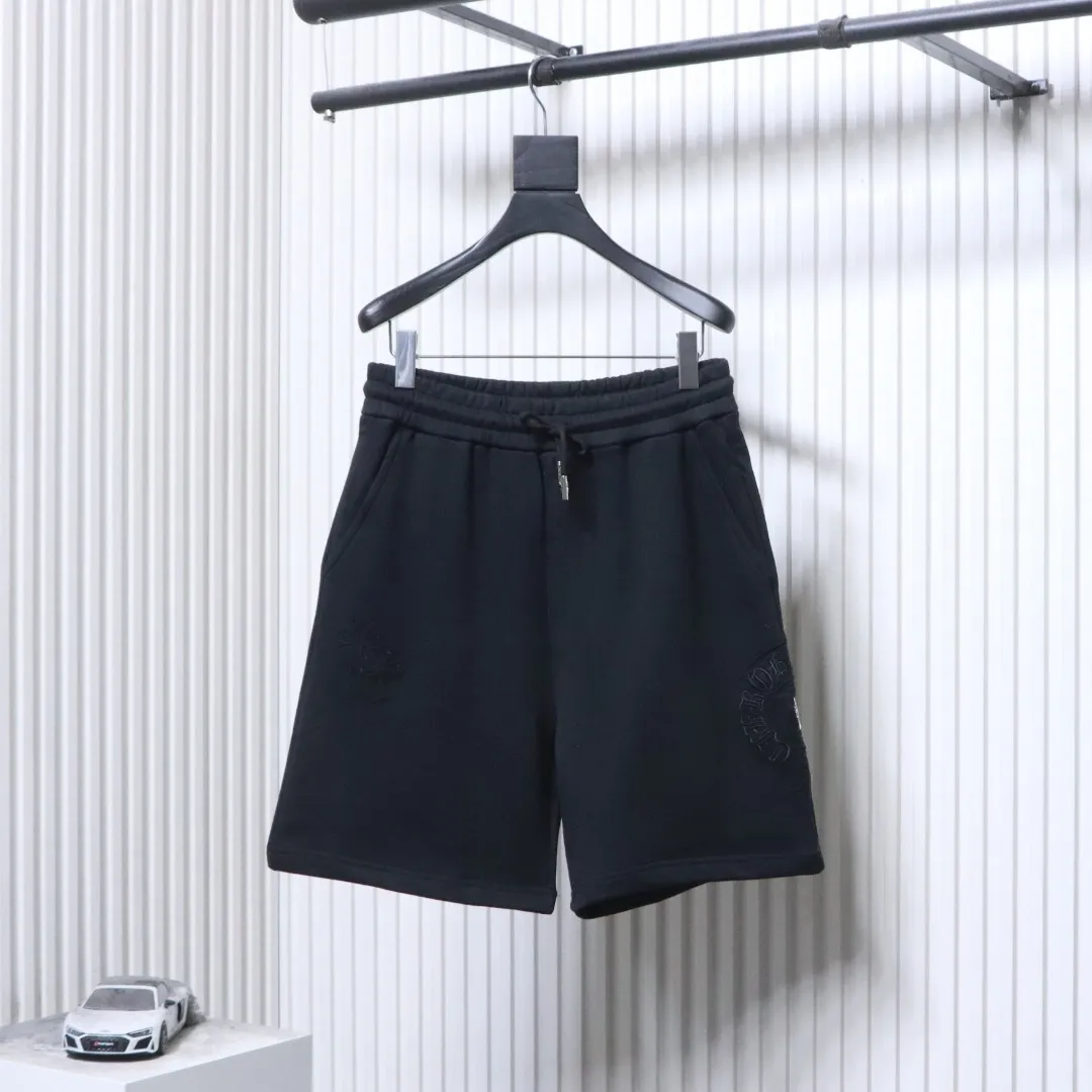 CH Appliqué Horseshoe Embroidered Shorts