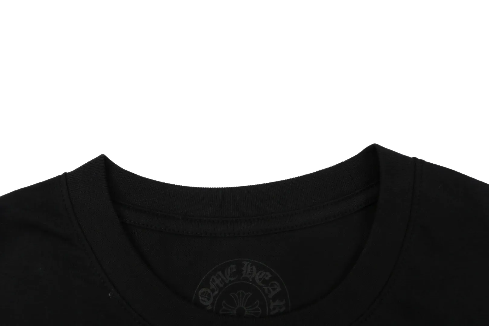 Close-up Neckline