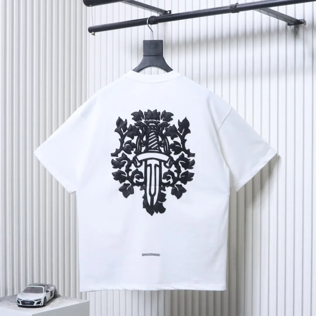Back CH Heavy Leather Label T-Shirt
