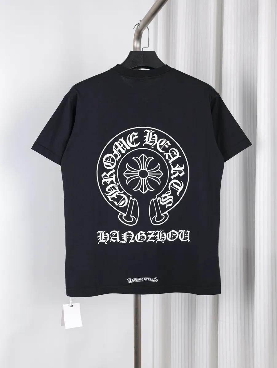 Back CH Print Horseshoe Short-Sleeve T-Shirt