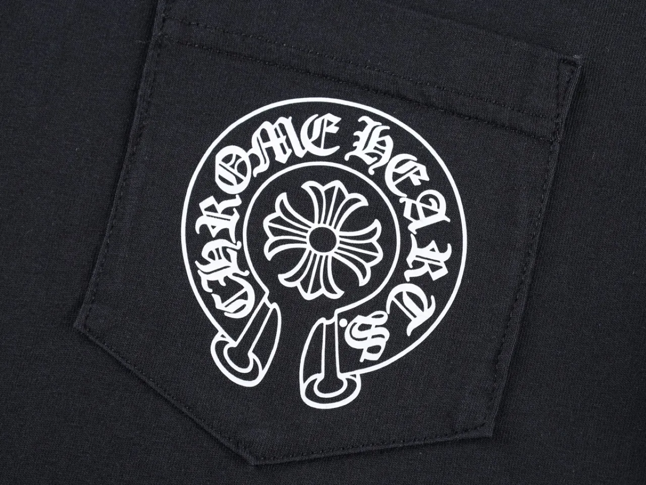 Pocket with Logo