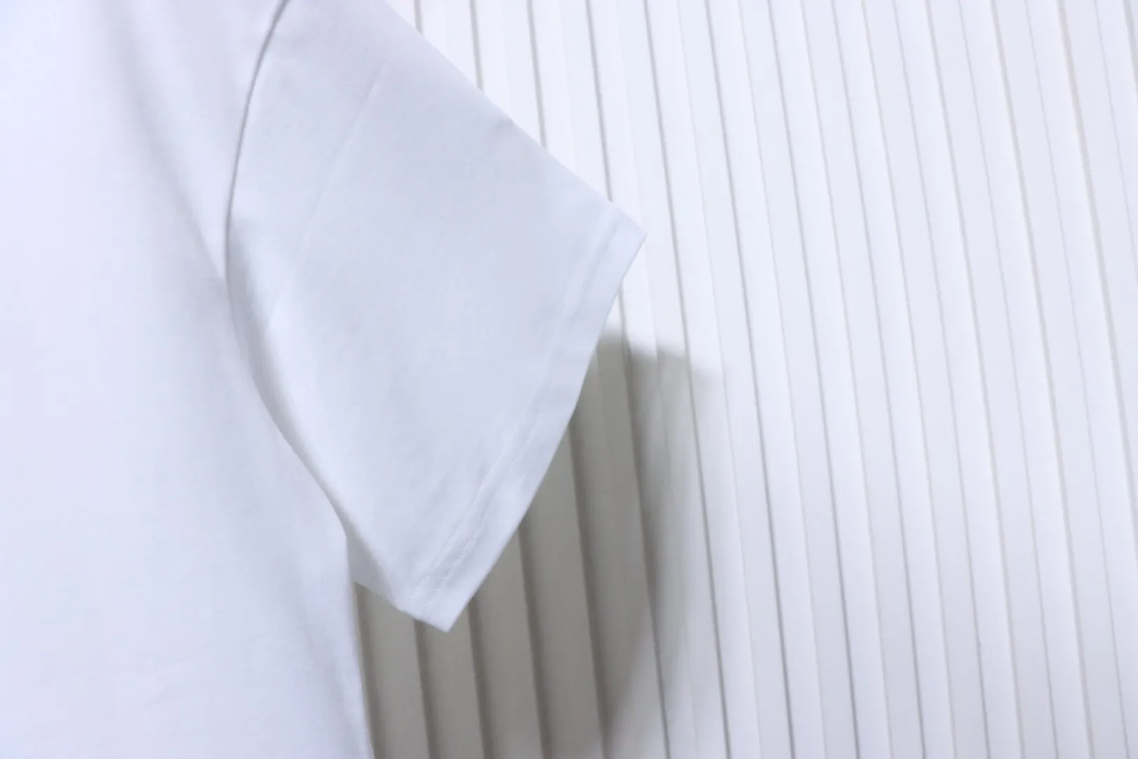 Short sleeve