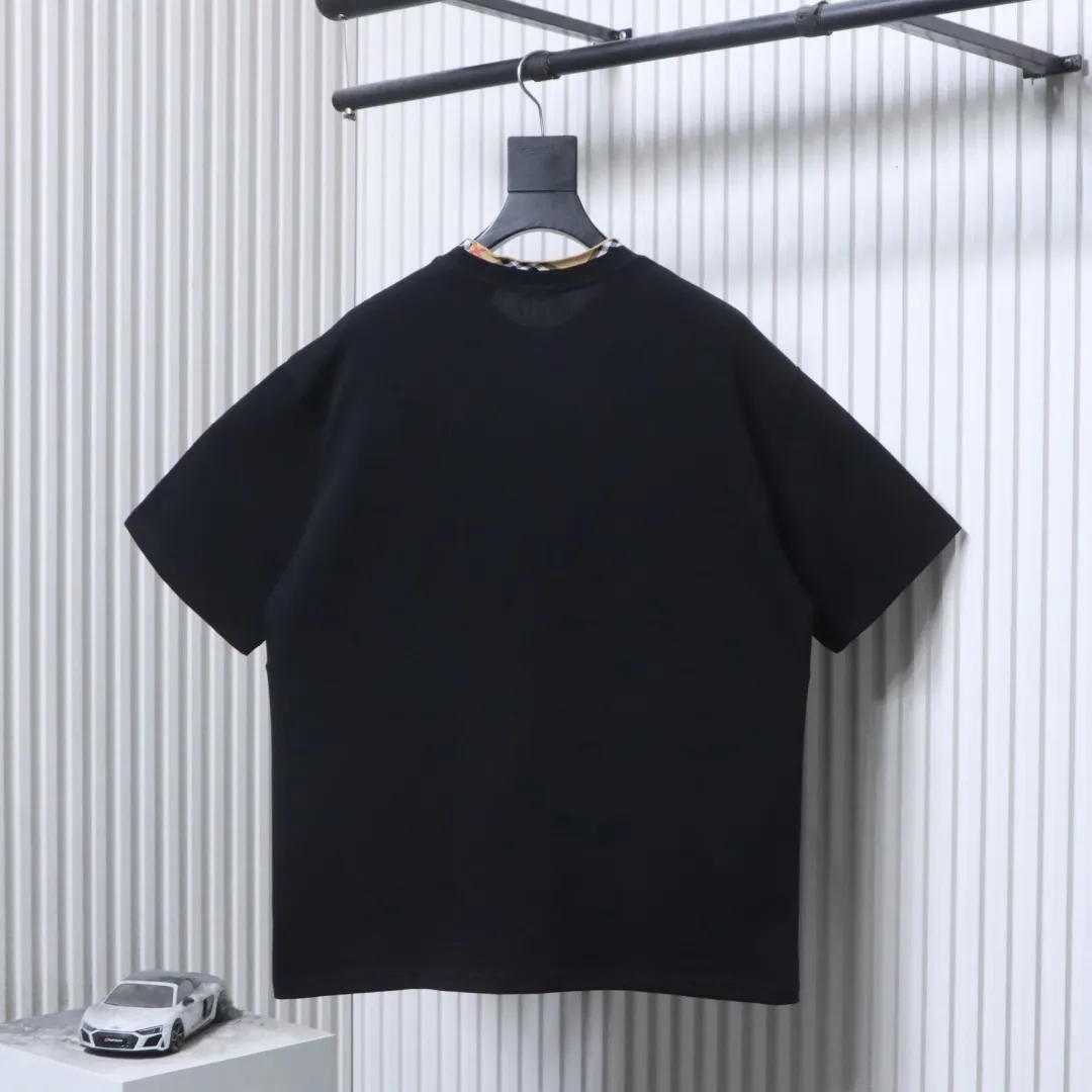 Back Check Trim Pocket T-Shirt