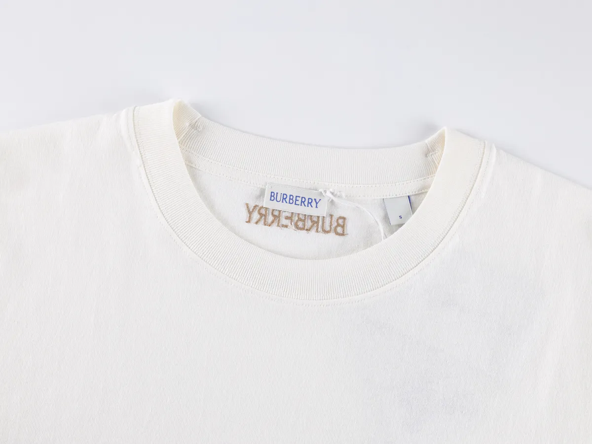 Neckline