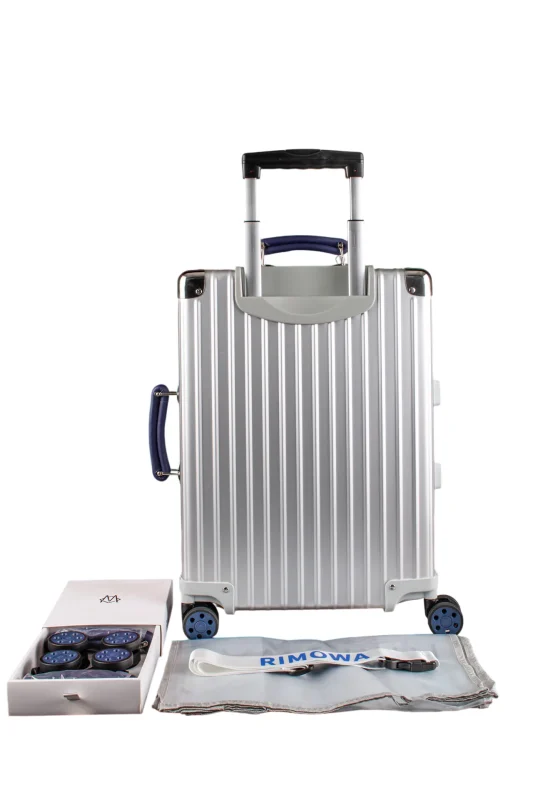 Classic Aluminum Spinner Luggage