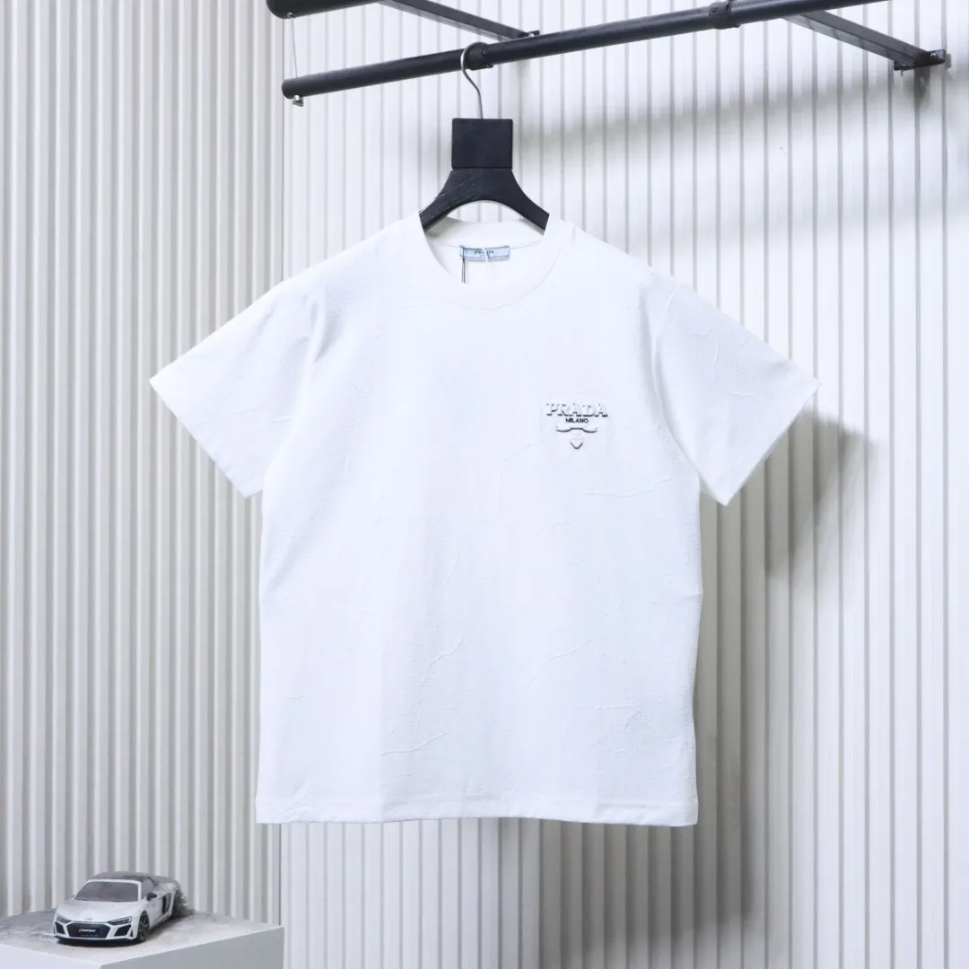 Dark Pattern Jacquard 3D Logo T-Shirt