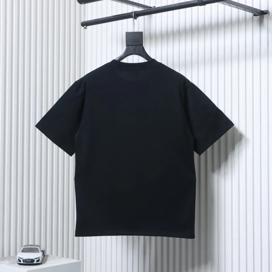 Back Gradient Check Horse Logo Print T-Shirt