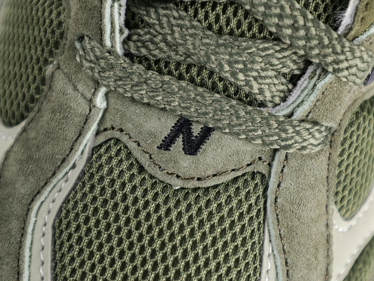 Mesh Detail and Logo