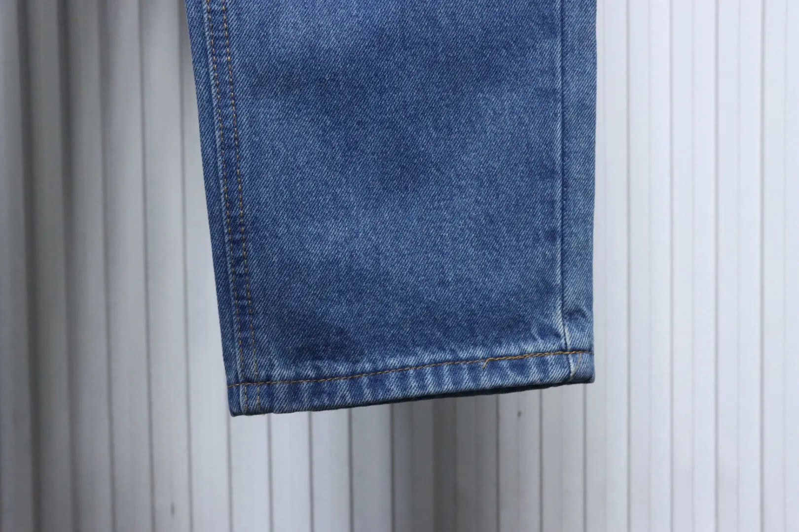 Bottom Hem Detail