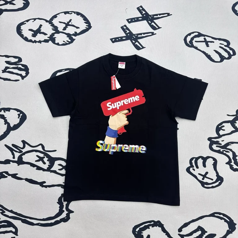 Sup Graphic Hand Pistil Print Cotton T-Shirt