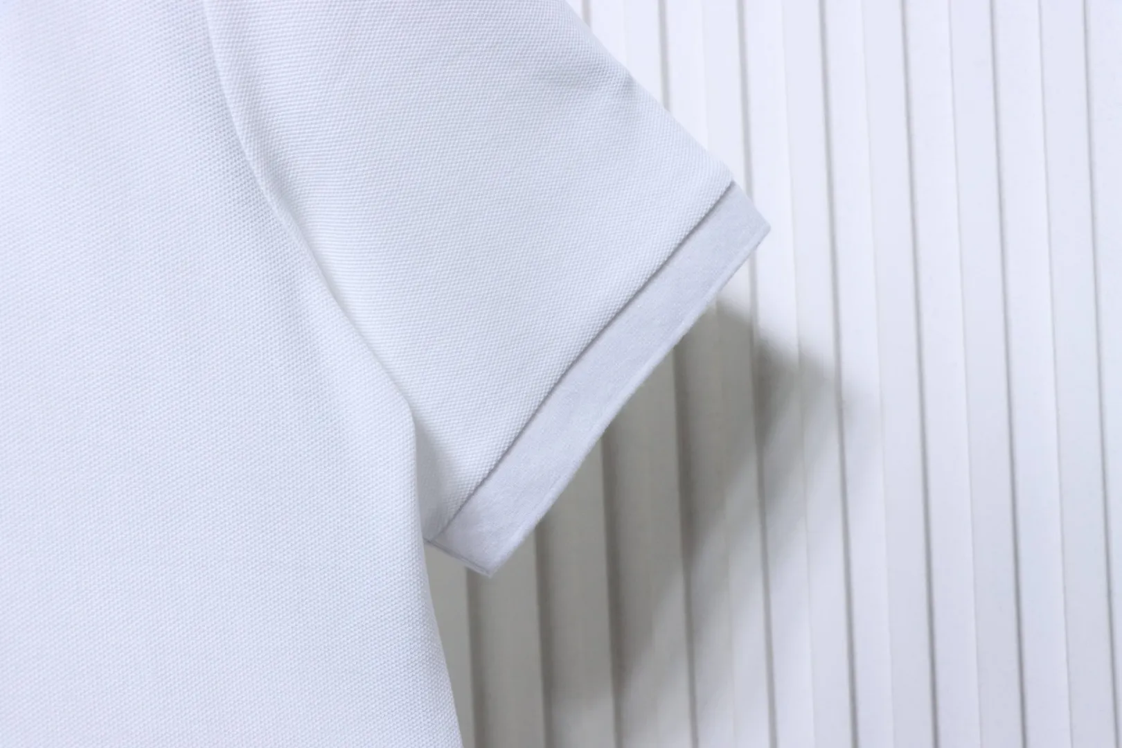 Short sleeve