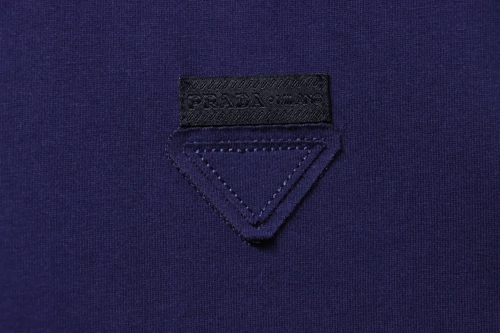 Logo Faux