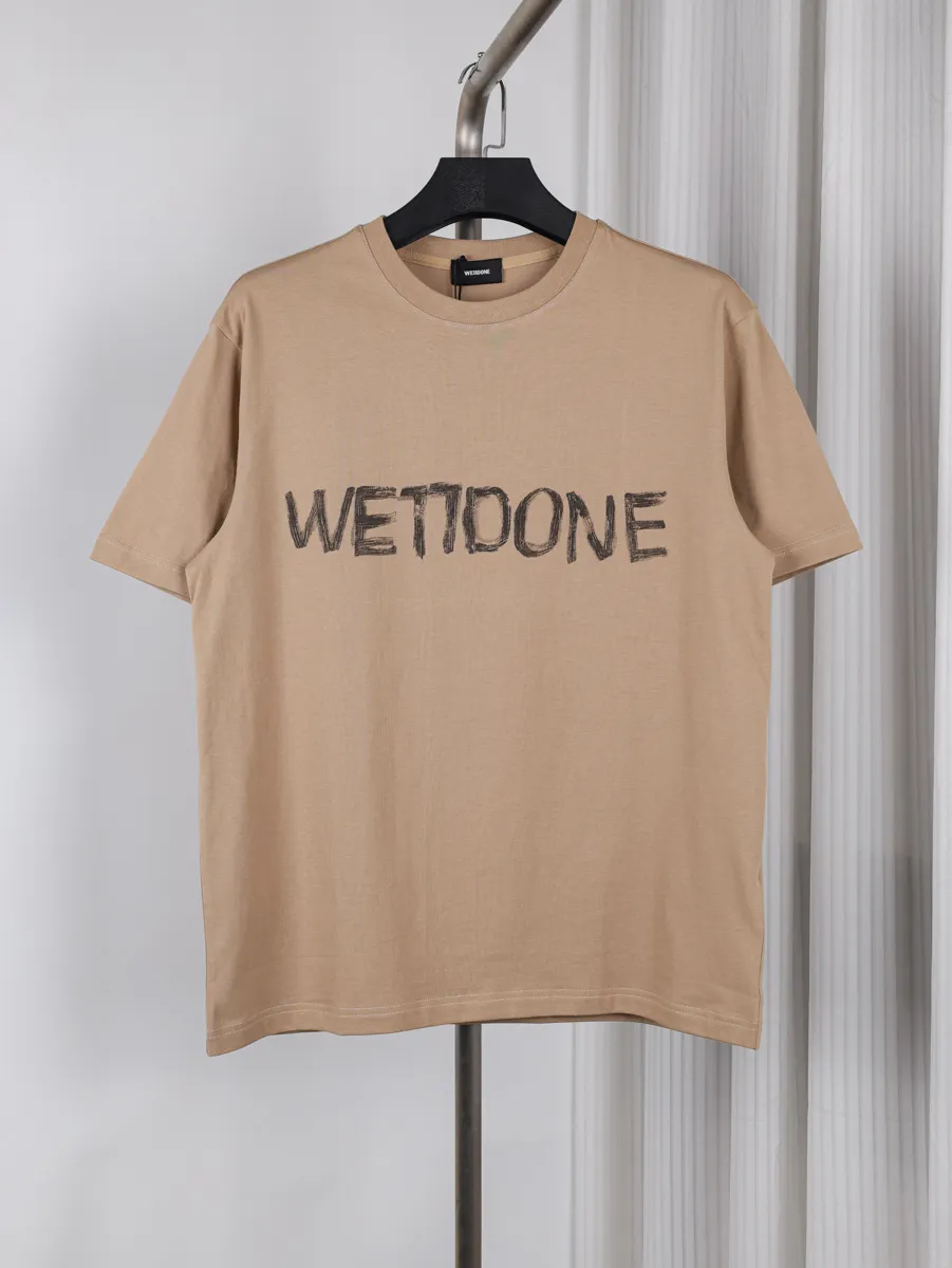 Well Done Graffiti Letter Print T-Shirt