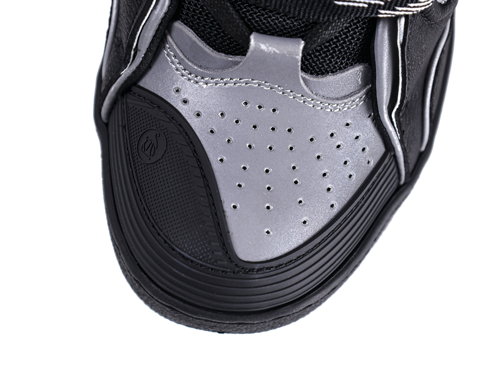 Front Toe