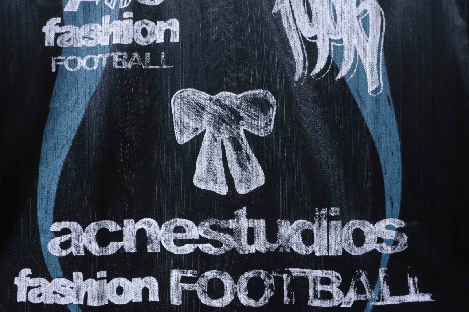 Logo Detail