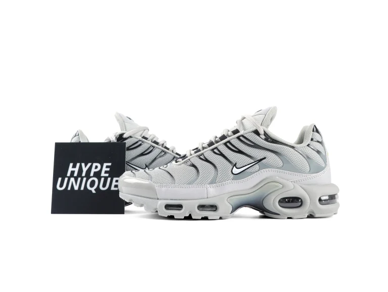 Air Max Plus Sup TN Wolf Grey Side Profile View