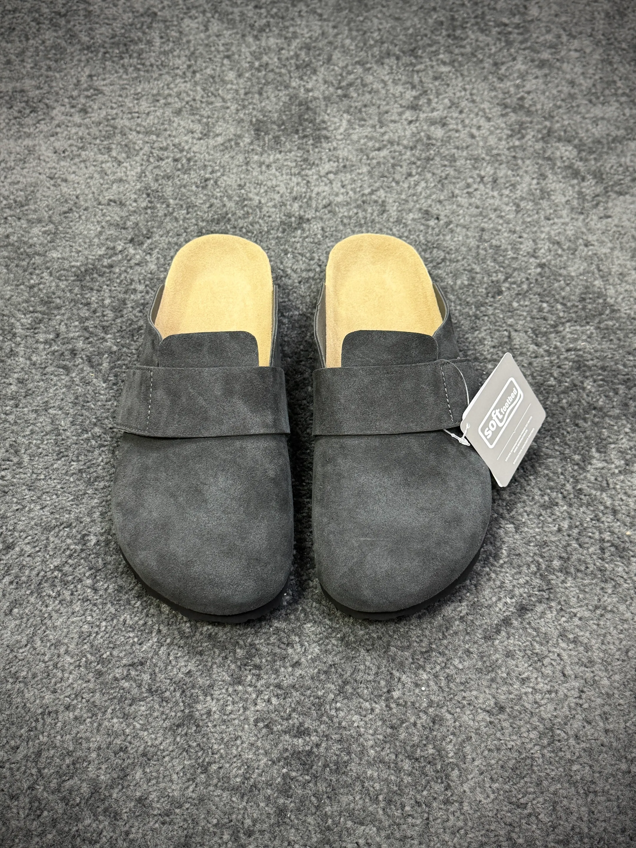 BK Loma Dark Gray Suede Velcro Clogs