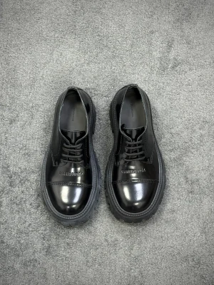 BLCG Tractor Black Derby
