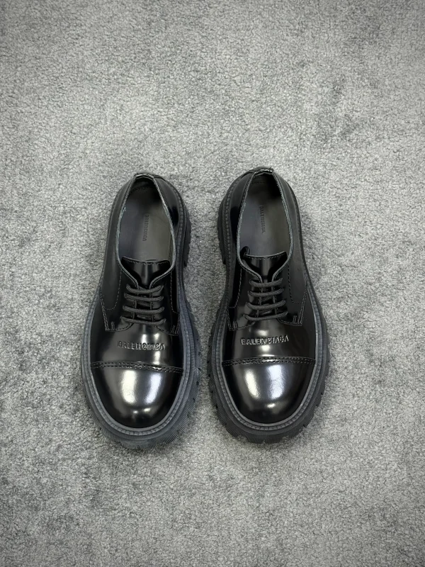 BLCG Tractor "Black" Derby
