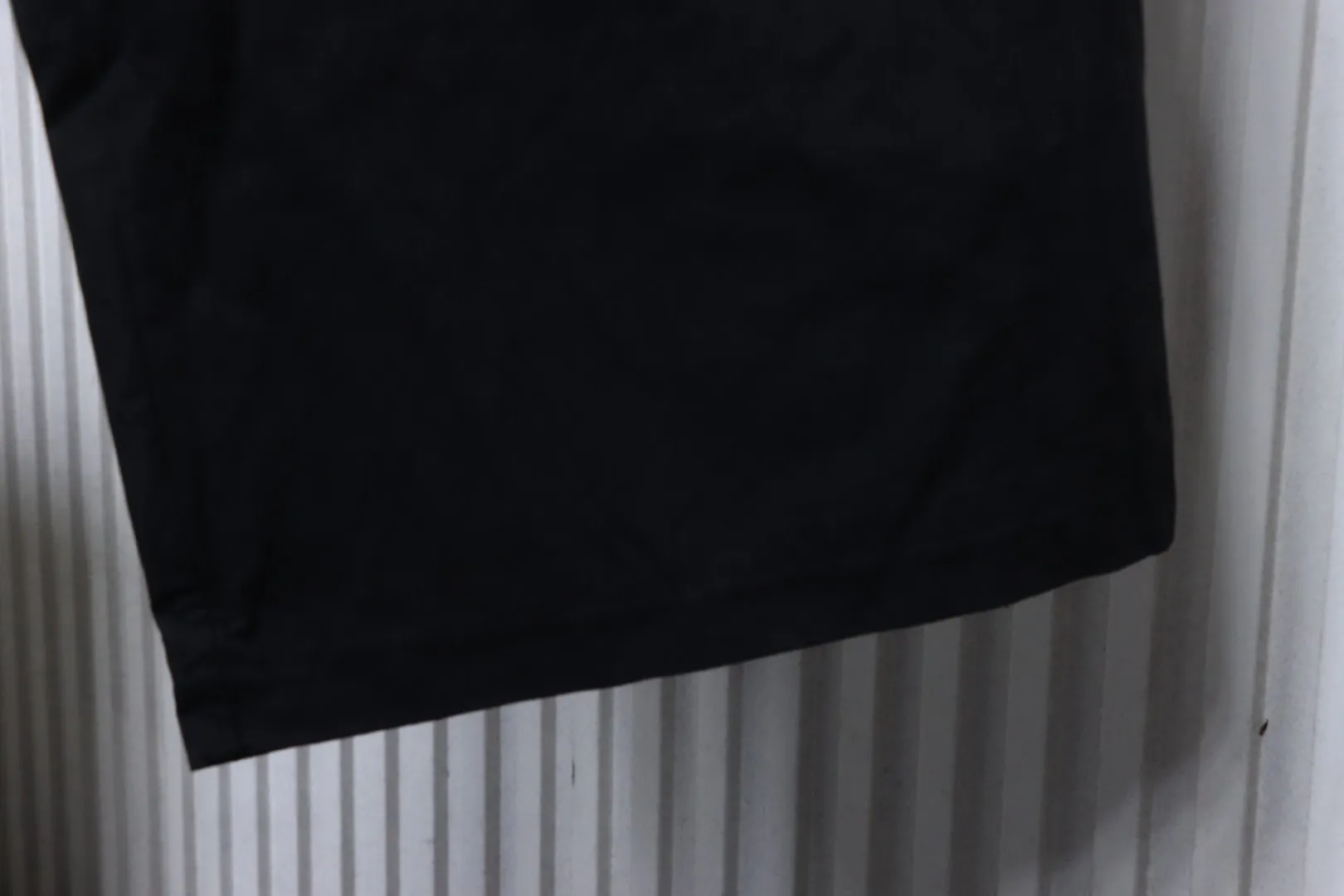 Bottom Hem Detail