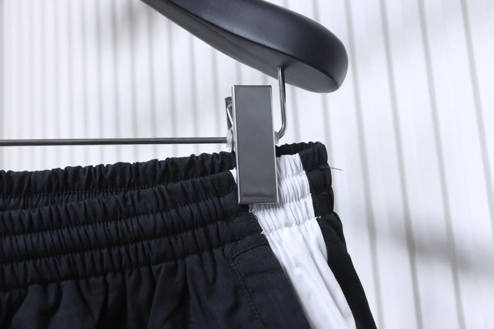 Half View Waistline