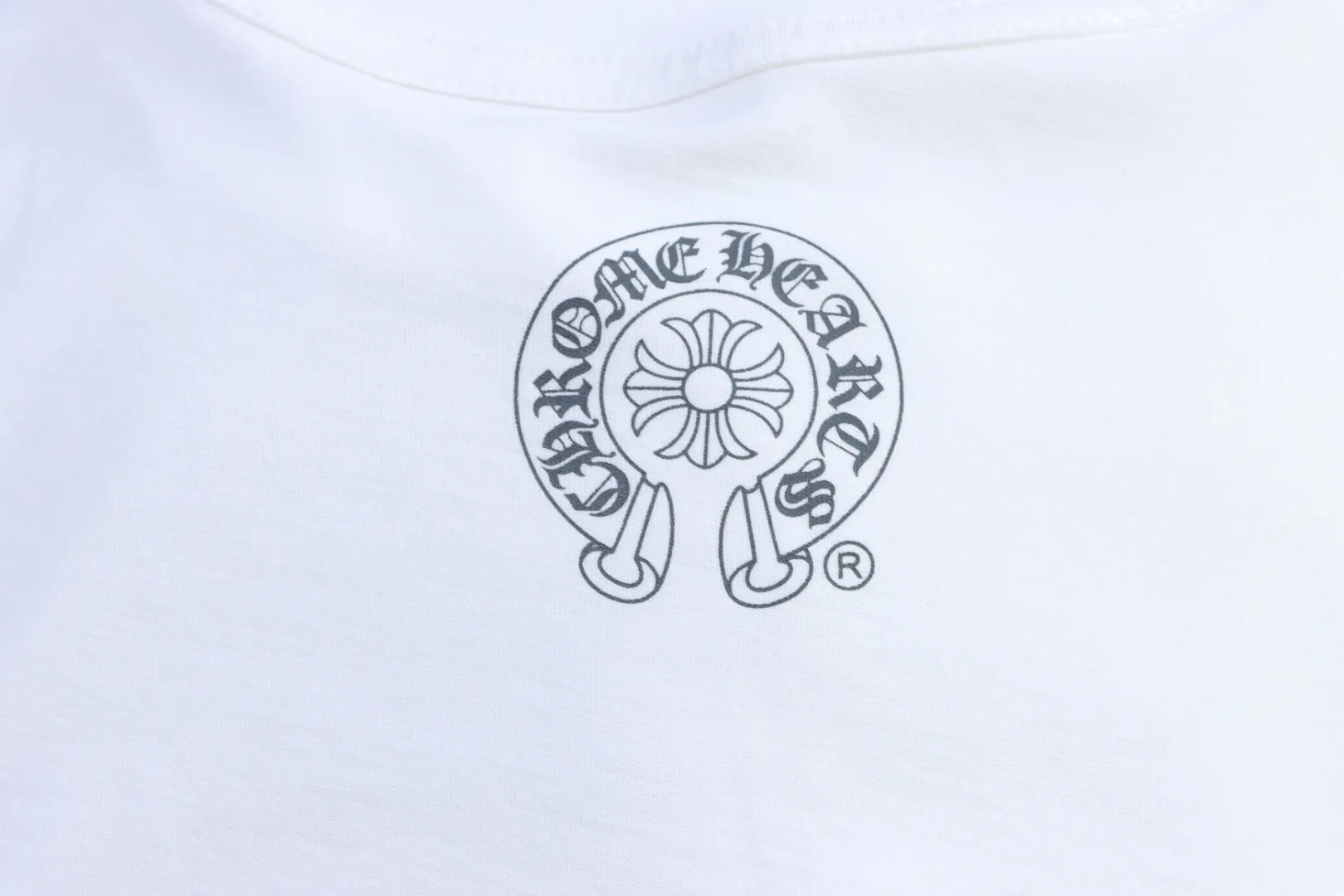 Logo Detail