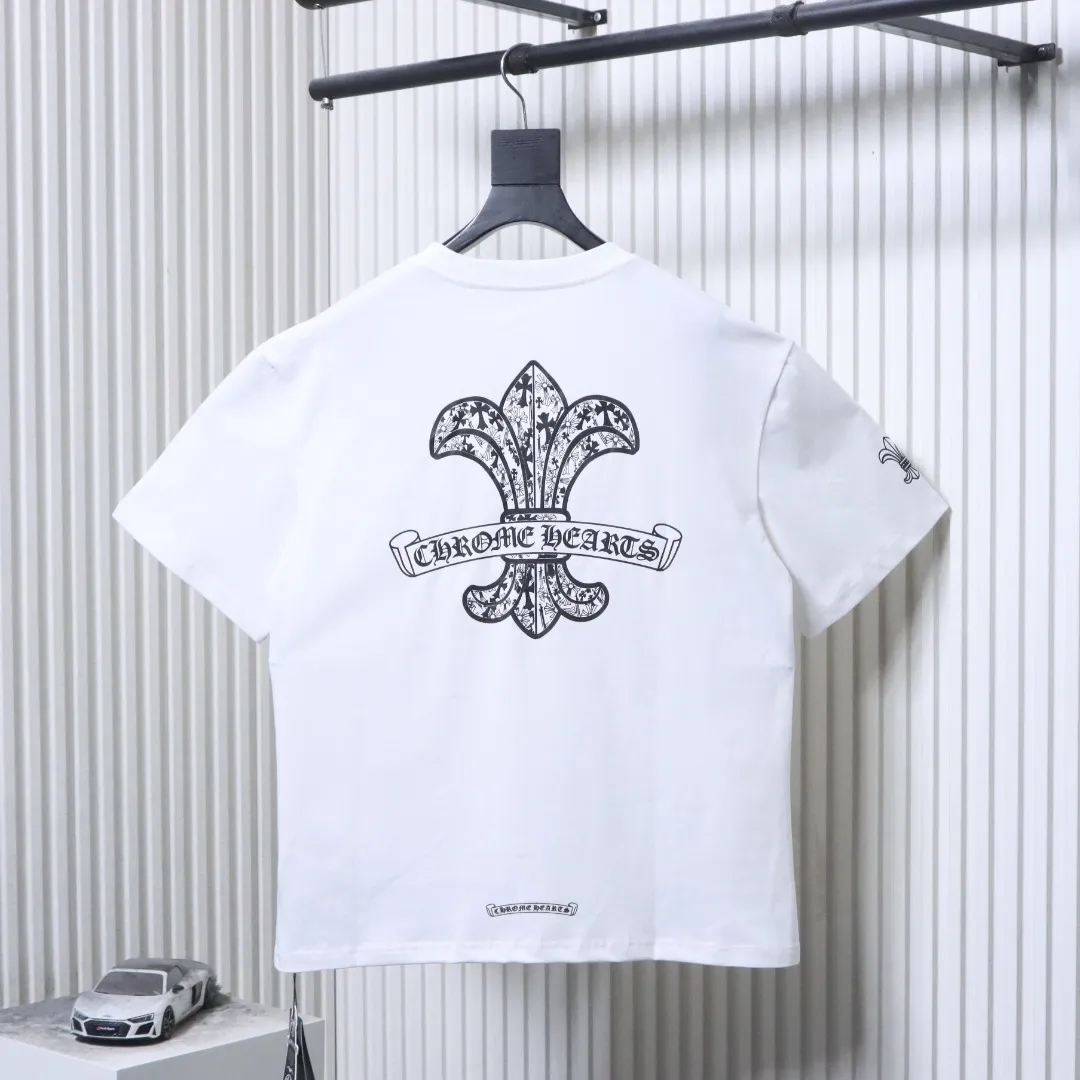 Back CH Pocket Cross Graphic T-Shirt