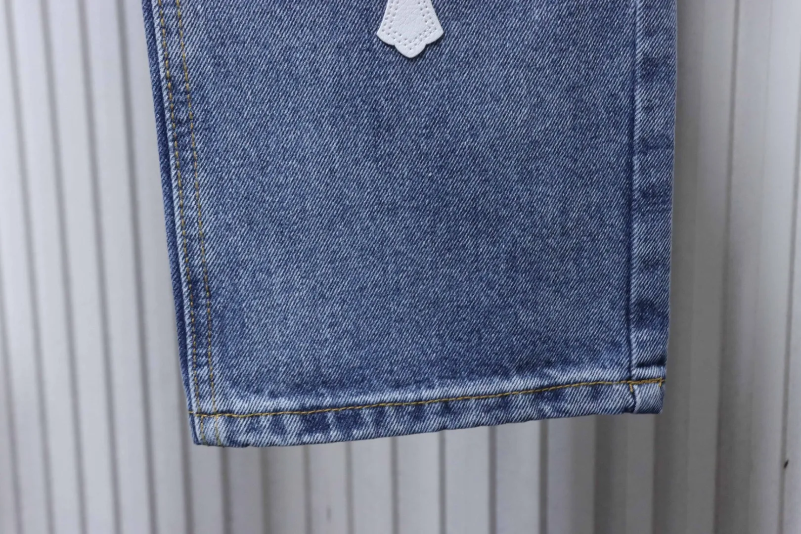 Bottom Hem Detail