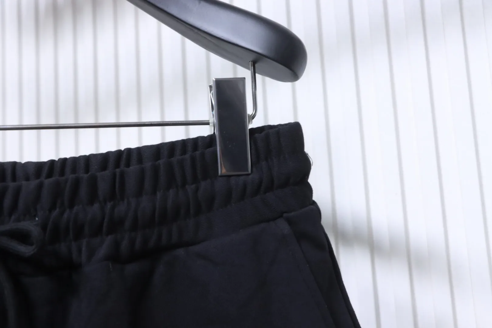 Half View Waistline