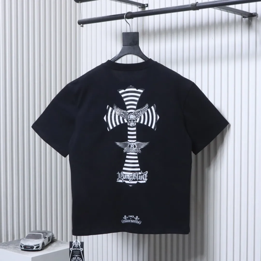 Back CH Skull and Cross Print T-Shirt