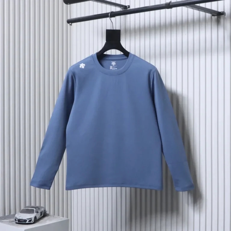 DSC 26FW Sorona Silicone Logo Long-Sleeve Shirt