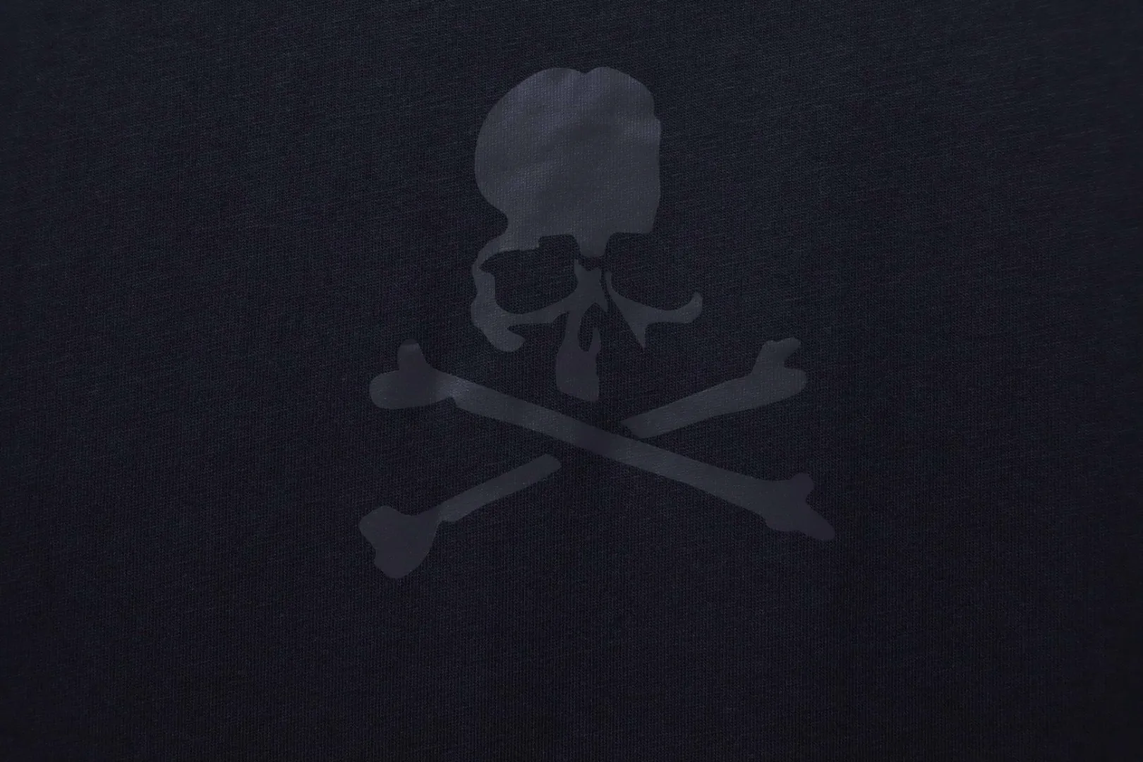 Logo Detail