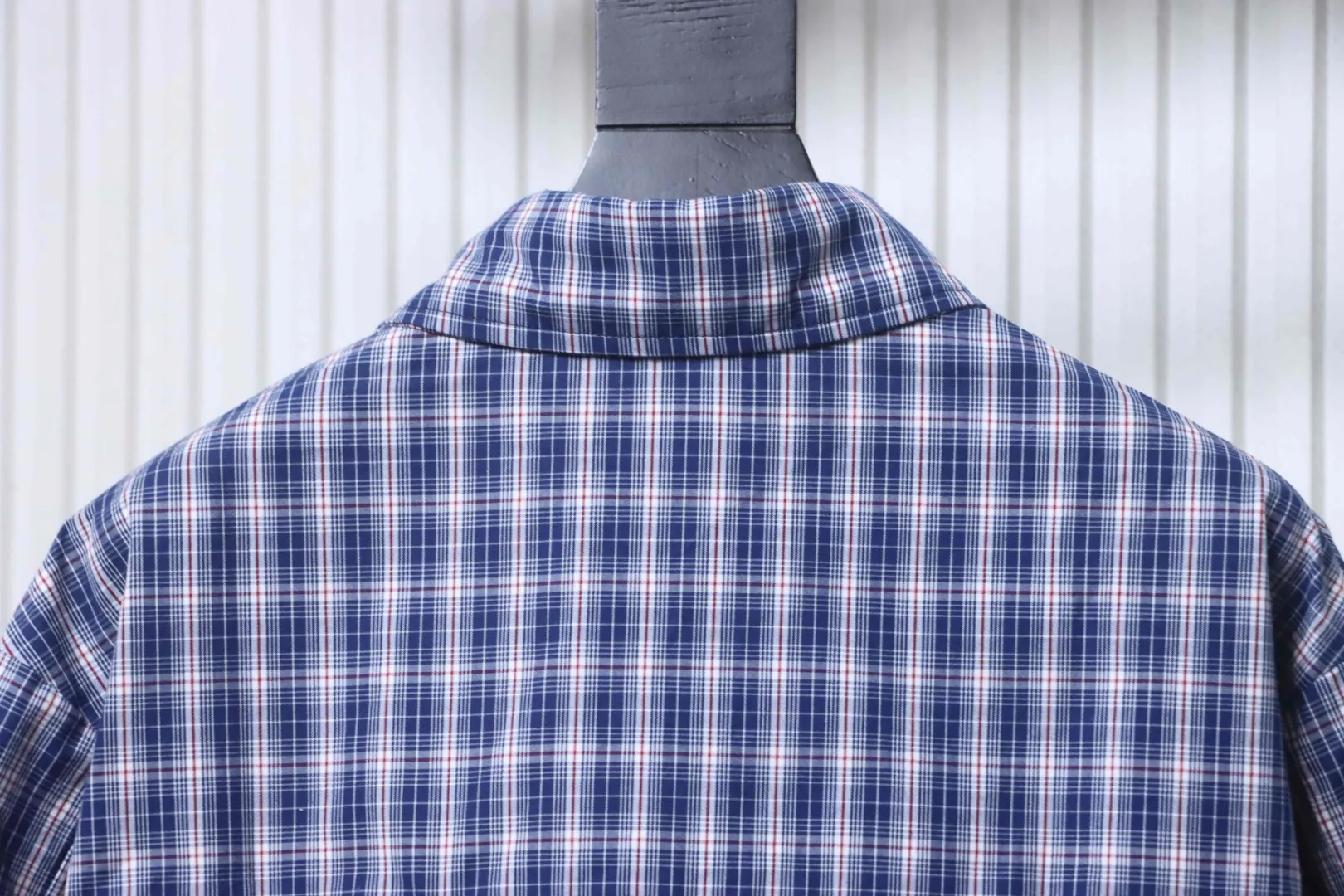 Back Neckline