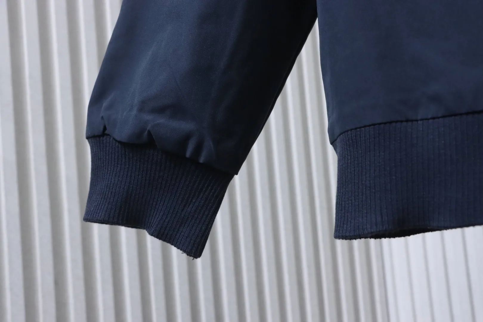 Long Sleeve Detail