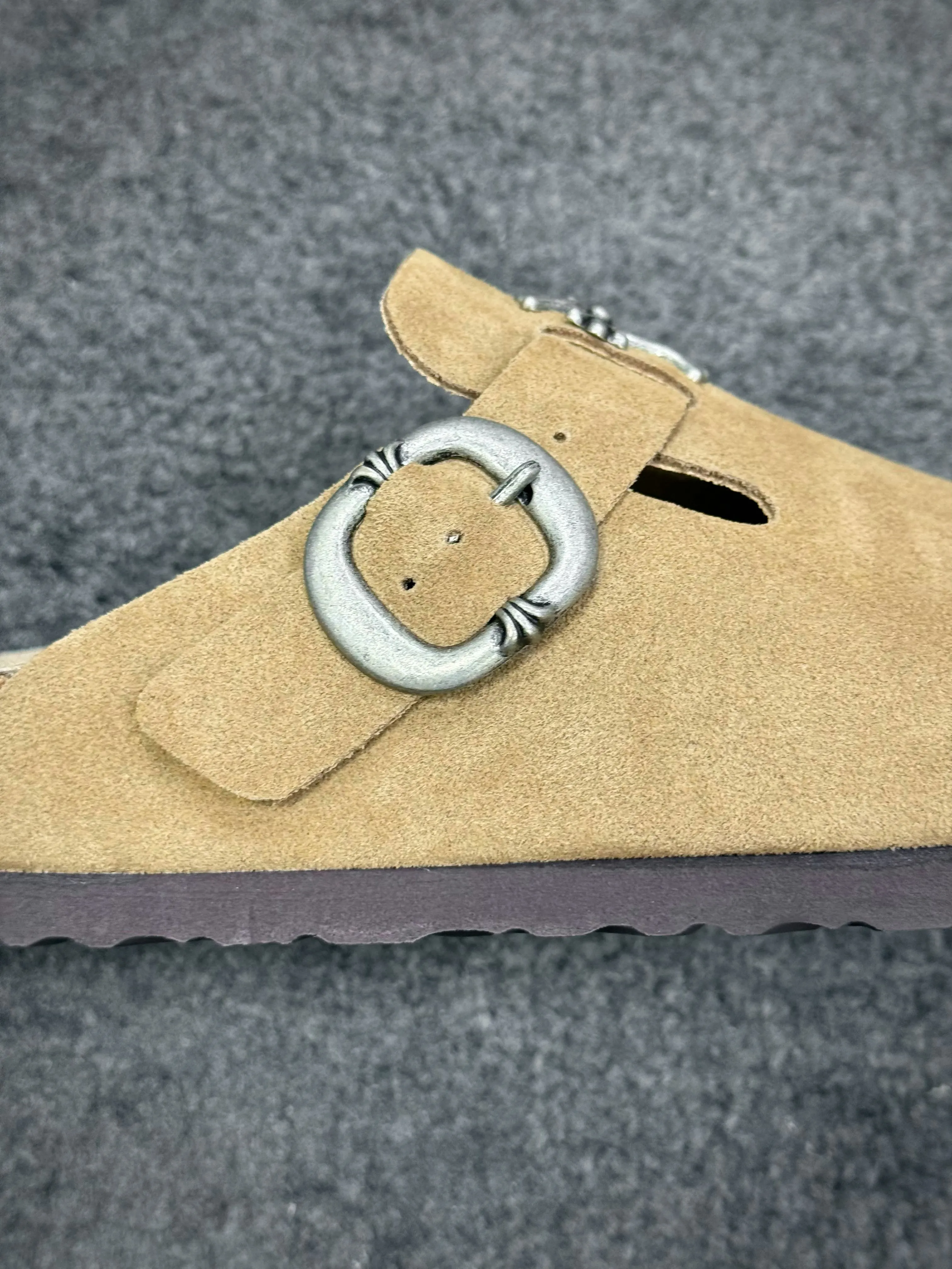 Strap Details
