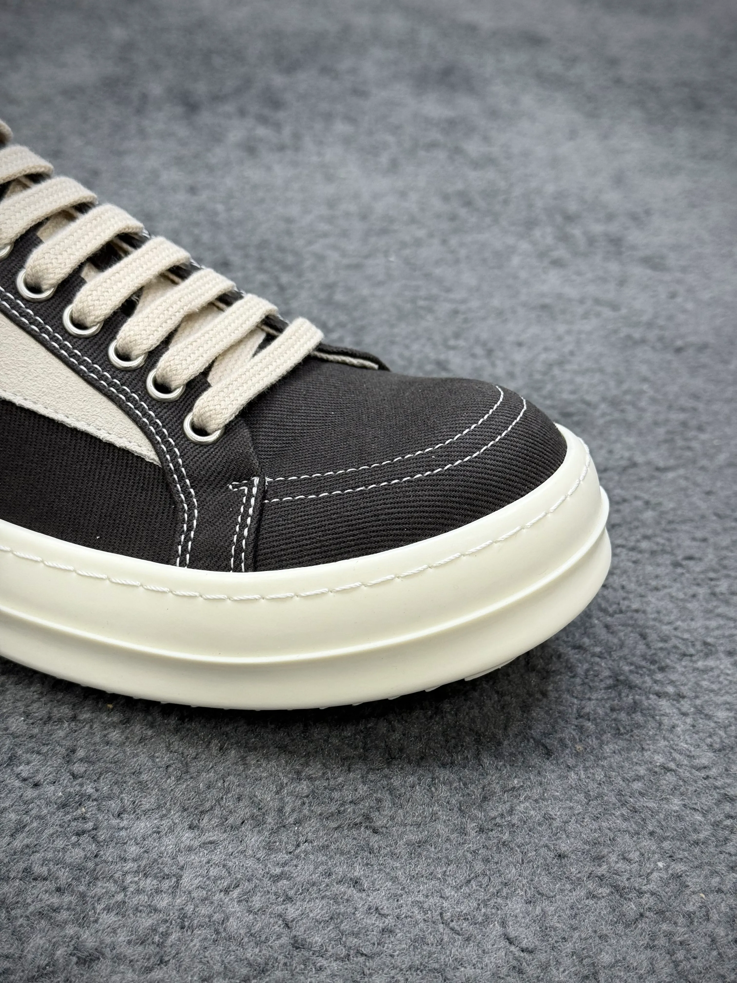Mesh Toe Box