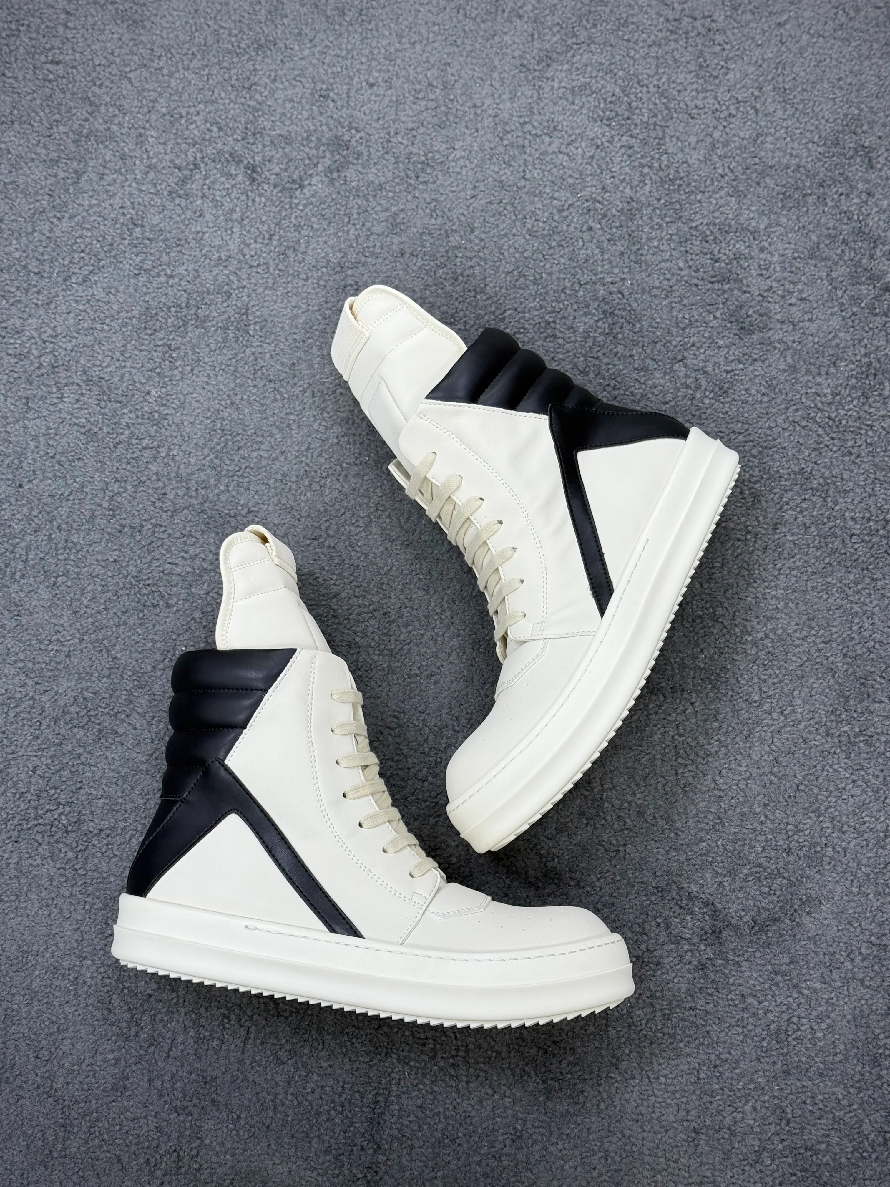 R 0wens Milk Black Geobasket Leather High-Top Sneakers Pair View