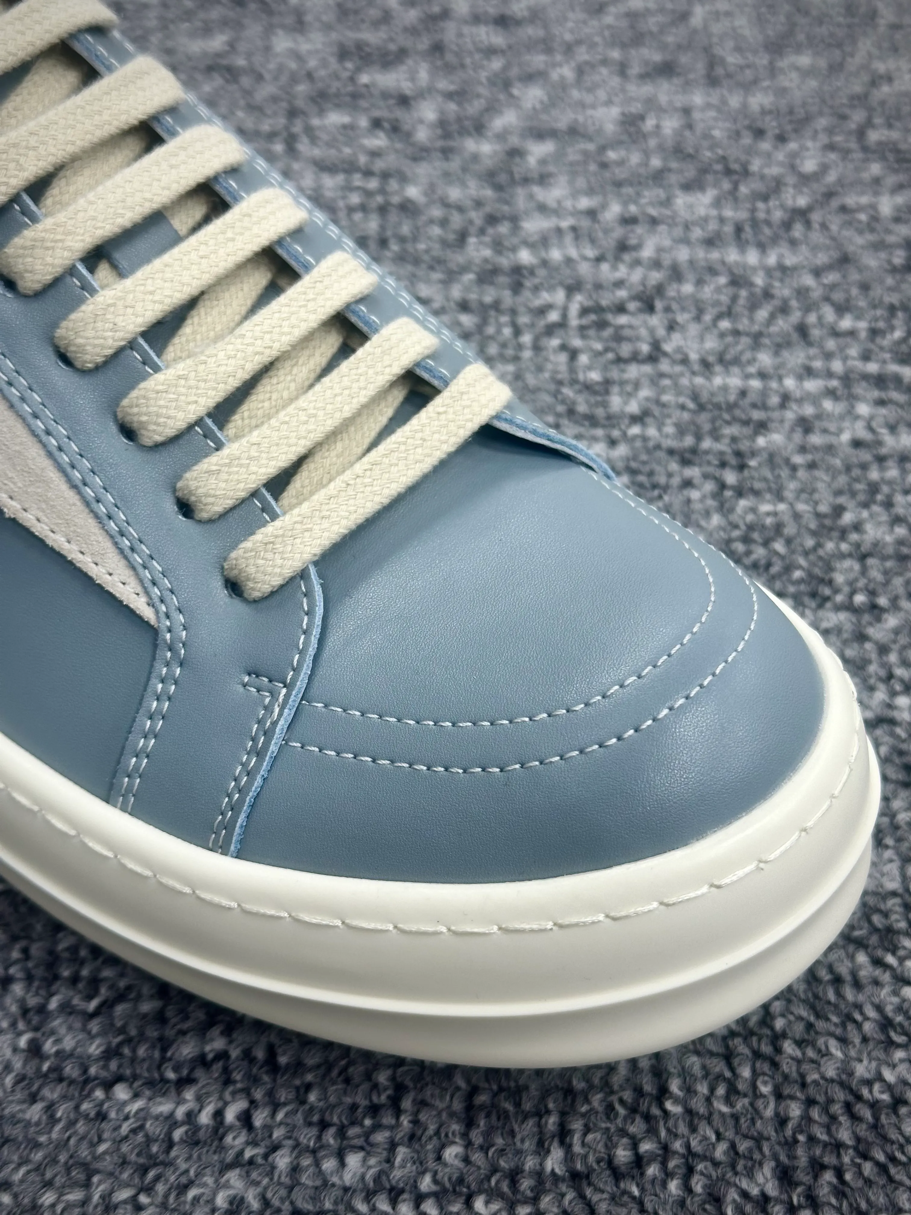 Mesh Toe Box