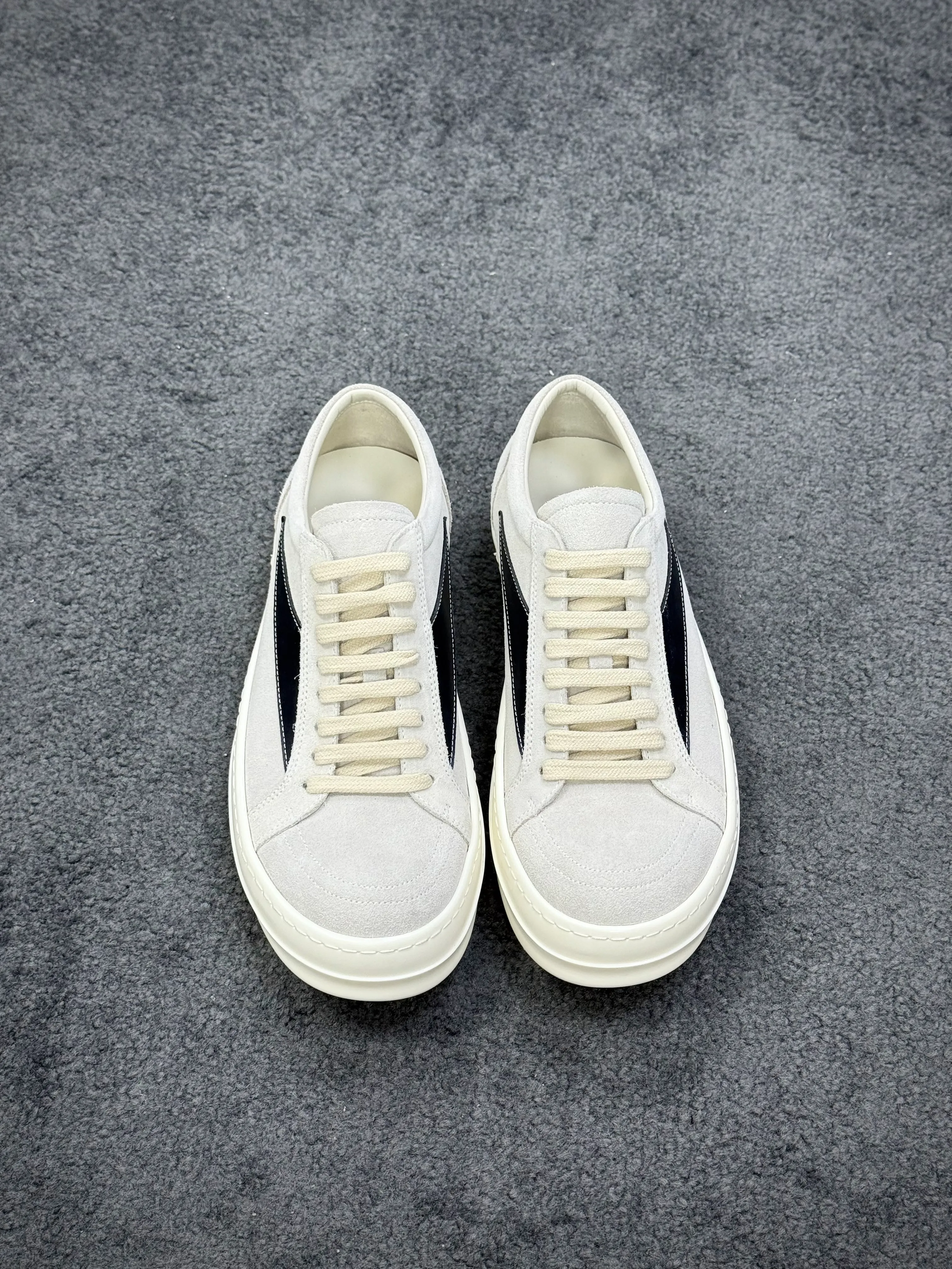 R 0wens Strobe Vintage Low Suede Sneakers Black Pearl Milk Profile View