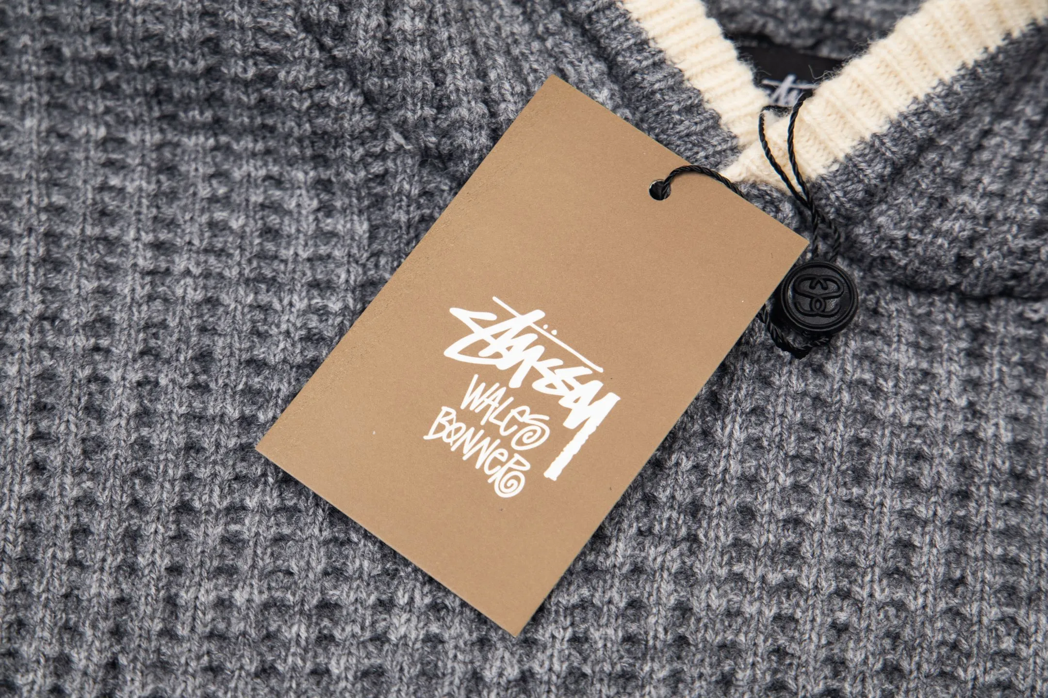 Brand tag