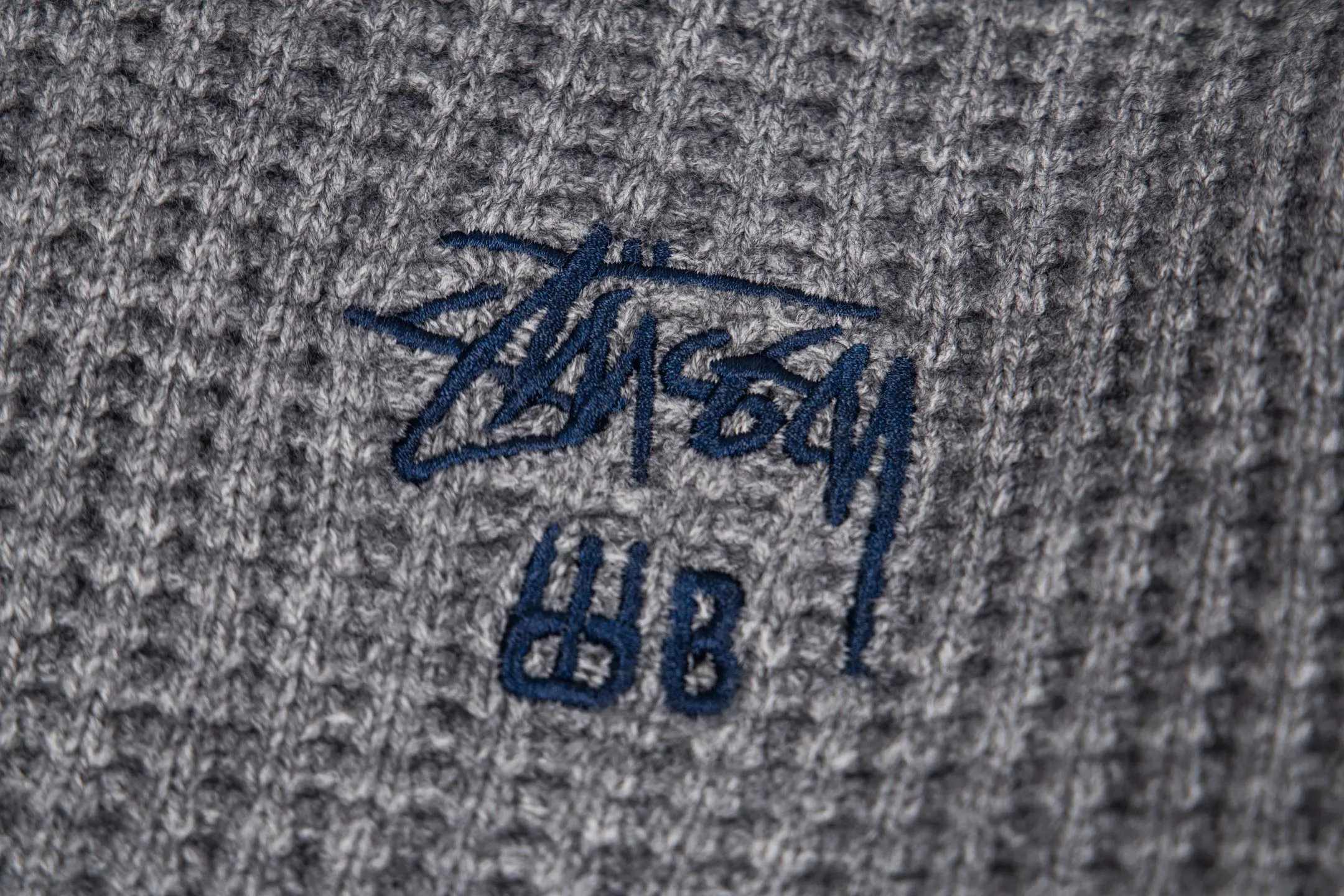 Logo Detail