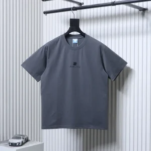 UD SS26 Five-Strike Three-Fist Graphic Cotton T-Shirt