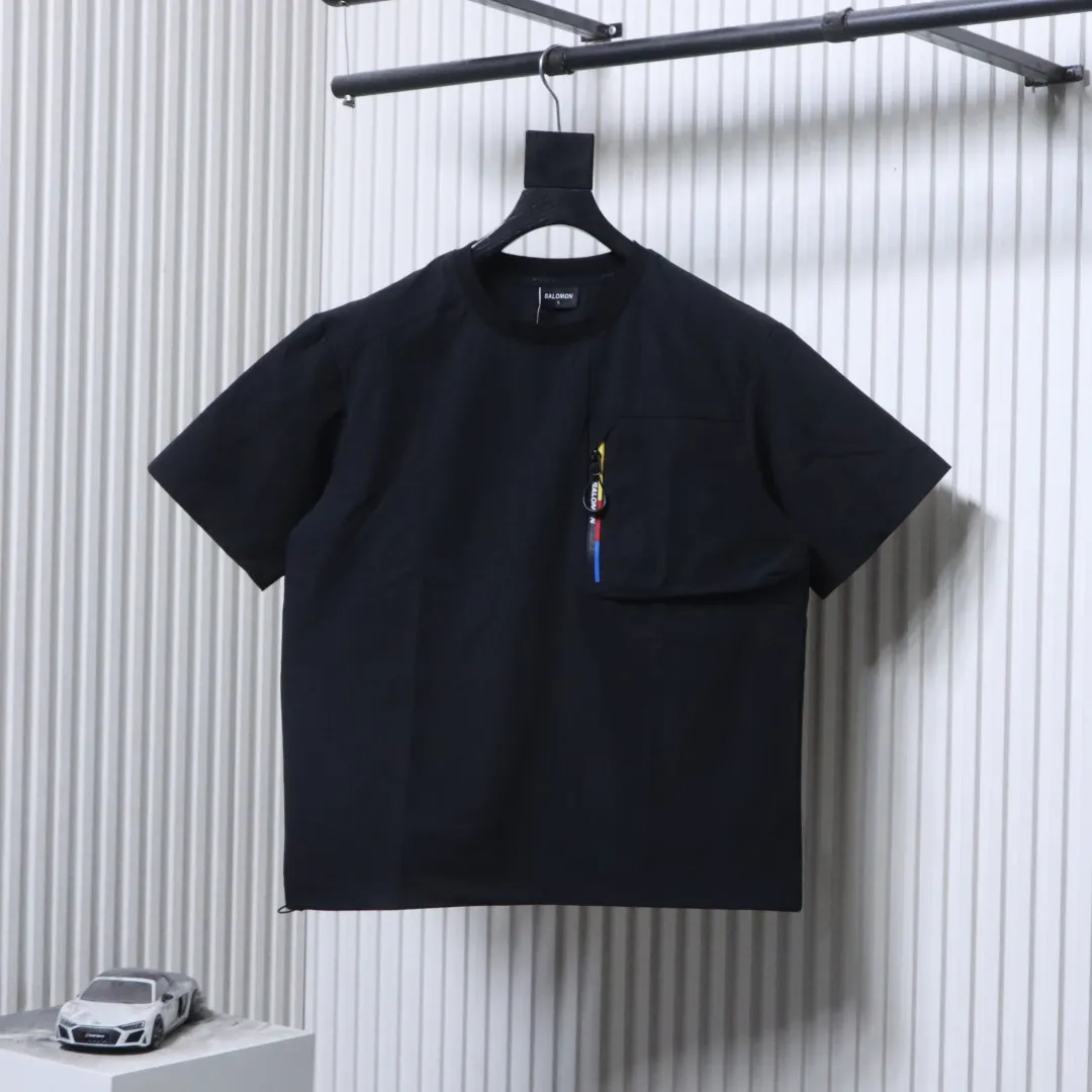 Uni Race Flag Patchwork Zip-Pocket T-Shirt